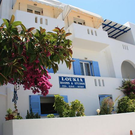 Loukia Apartments & Studios Науса Екстер'єр фото